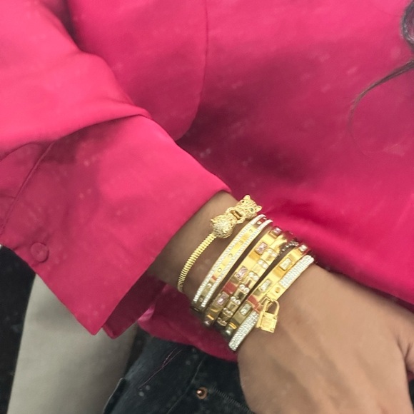 Stainless Steel Bracelets - Only 1 - Picture 4 of 5